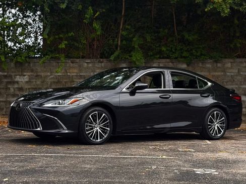 Certified 2024 Lexus ES 350 w/ Premium Package FWD image 11