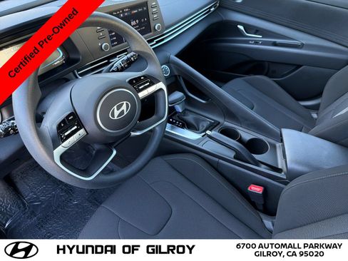 Certified 2026 Hyundai Elantra SE FWD image 11