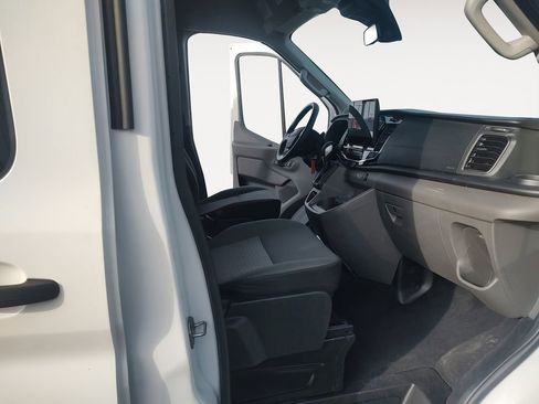 Used 2023 Ford Transit 350 XLT image 15