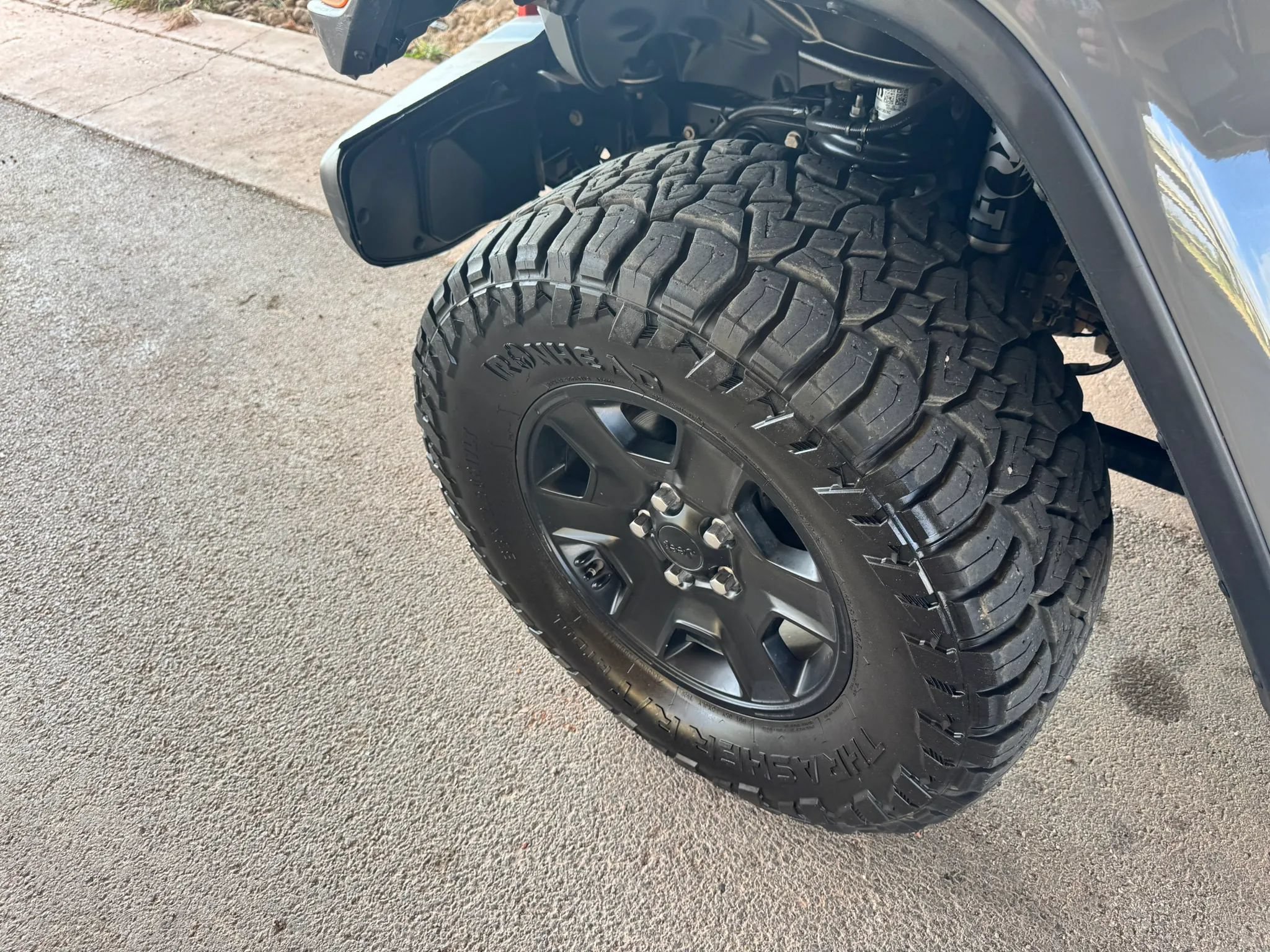 Used 2020 Jeep Gladiator Mojave AWD/4WD image 30