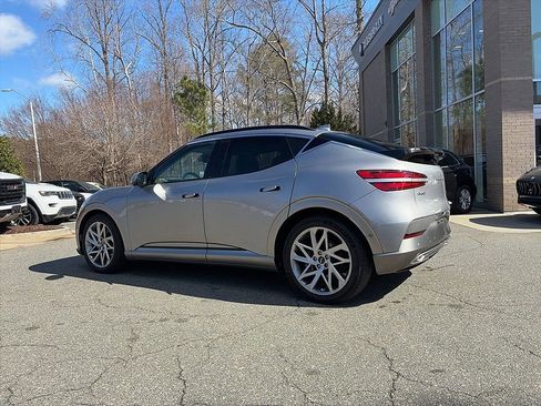 Used 2023 Genesis GV60 Advanced image 4
