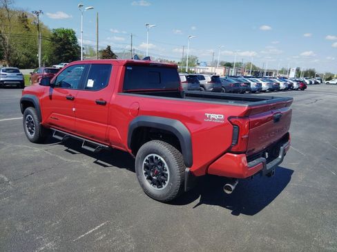 New 2026 Toyota Tacoma TRD Off-Road AWD/4WD image 3