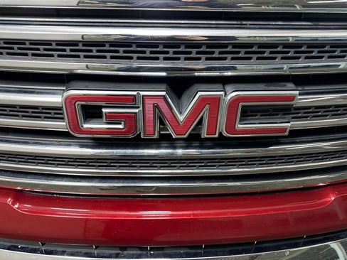 Used 2018 GMC Canyon SLT w/ Driver Alert Package image 9