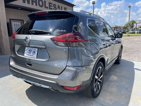 Used 2019 Nissan Rogue SL FWD image 6