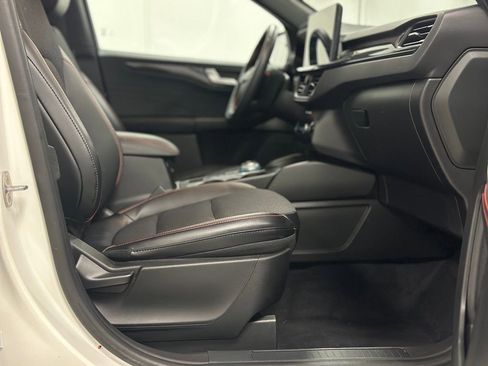 Certified 2023 Ford Escape ST-Line w/ Tech Pack #1 image 25