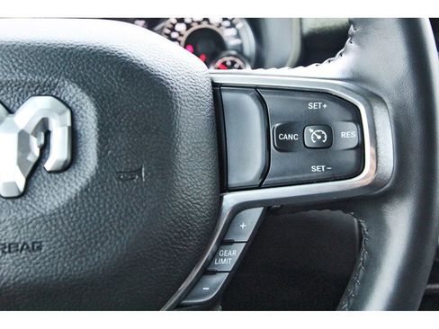 Used 2023 RAM 1500 Laramie AWD/4WD image 18