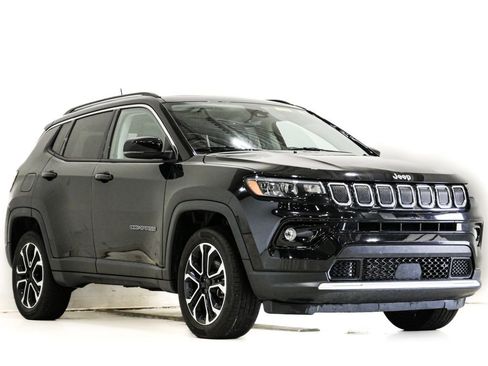 Used 2022 Jeep Compass Limited w/ Sun and Sound Group AWD/4WD image 1