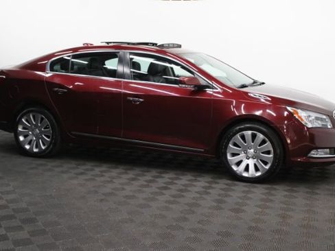 Used 2015 Buick LaCrosse Leather image 3