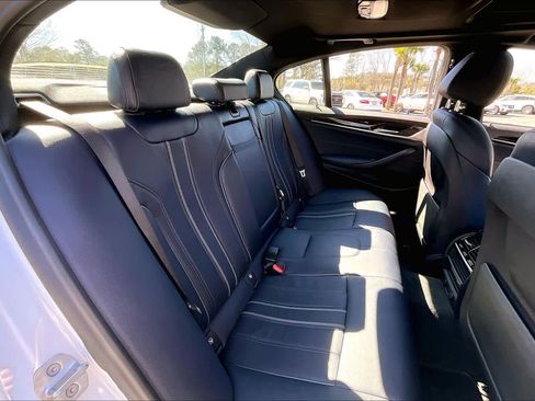 Used 2018 BMW 530i w/ Premium Package image 21