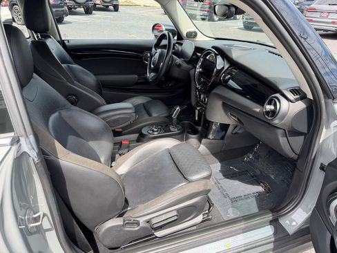 Used 2022 MINI Cooper SE FWD image 31
