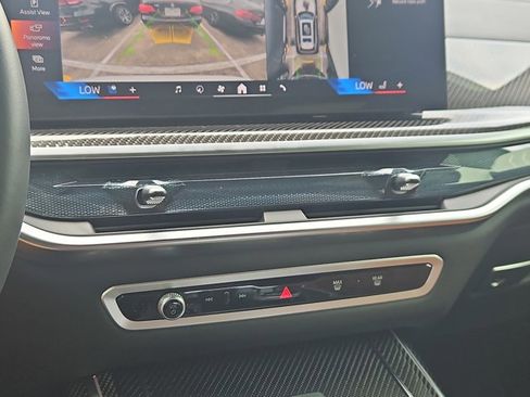 Used 2025 BMW ALPINA XB7 AWD/4WD image 15