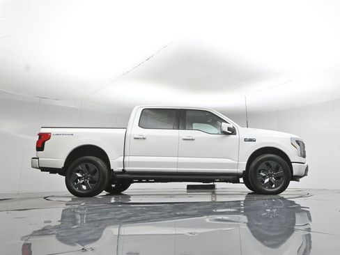 New 2025 Ford F150 Lightning Lariat w/ Max Trailer Tow Package image 46