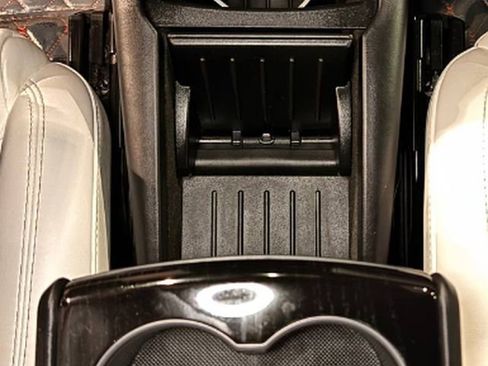 Used 2018 Tesla Model X 100D image 36