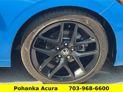 Used 2024 Honda Civic Sport image 32