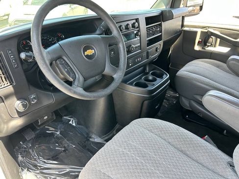 Used 2019 Chevrolet Express 3500 LT w/ LT Preferred Equipment Group RWD image 24