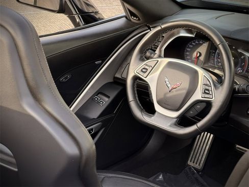 Used 2017 Chevrolet Corvette Stingray Convertible w/ 1LT image 21