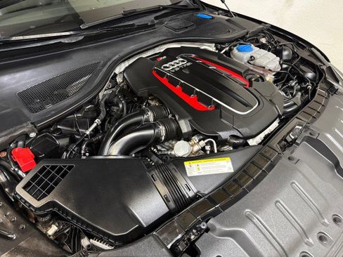 Used 2016 Audi RS 7 Prestige w/ Driver Assistance Package image 86