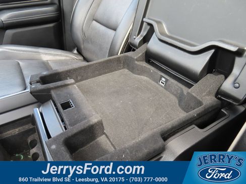 Used 2020 RAM 1500 Limited w/ Black Appearance Package AWD/4WD image 22