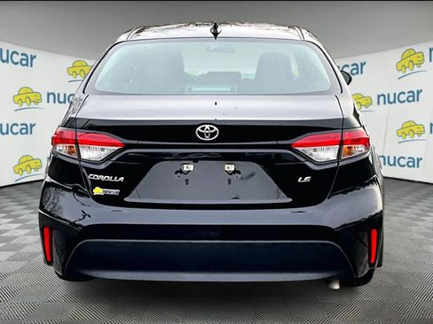 Used 2024 Toyota Corolla LE image 5