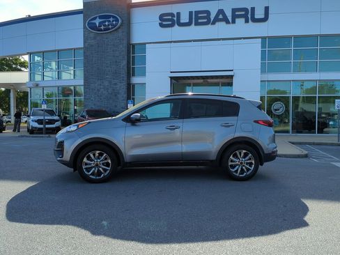 Used 2022 Kia Sportage Nightfall Edition w/ Nighfall AWD Premium Package image 4