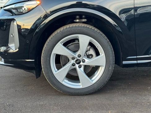 New 2025 Audi Q5 2.0T Premium Plus image 10