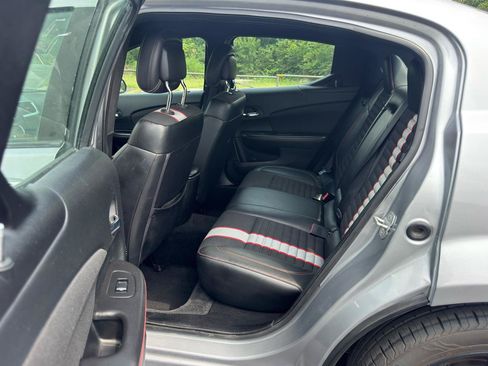 Used 2013 Dodge Avenger R/T FWD image 13