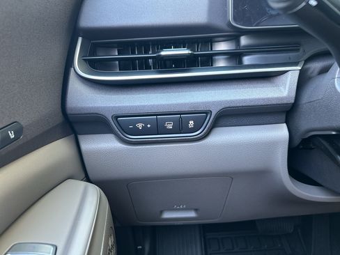 New 2026 Kia Carnival EX FWD image 27