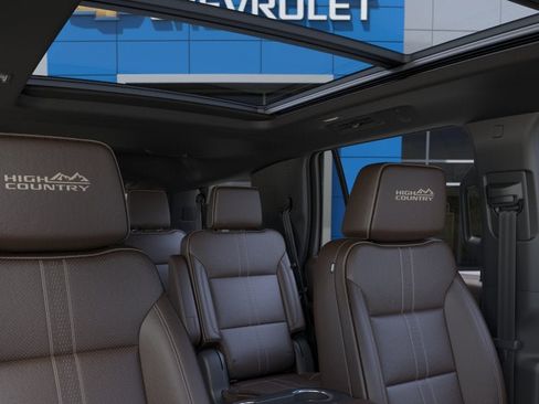 New 2026 Chevrolet Tahoe High Country w/ Sun And Tow Package AWD/4WD image 24