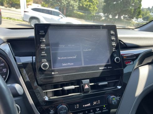 Certified 2022 Toyota Camry XSE FWD image 23