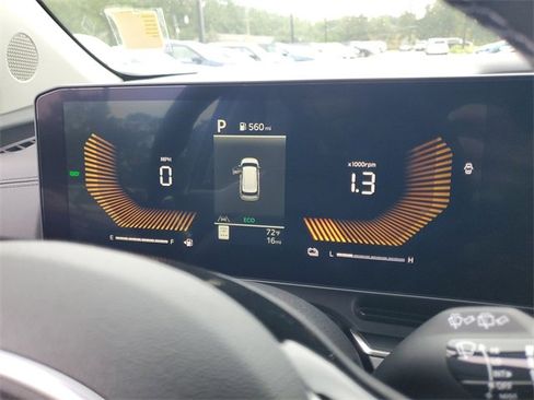 New 2026 Kia Carnival EX image 14