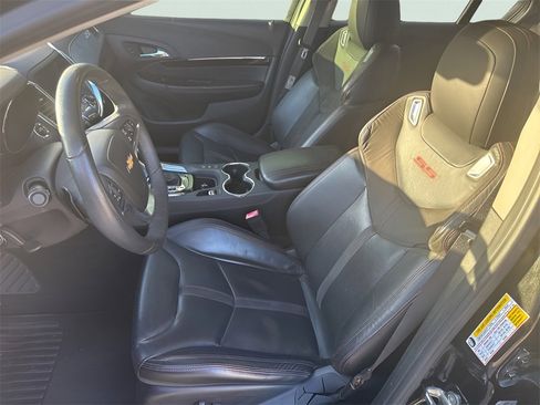 Used 2014 Chevrolet SS image 9