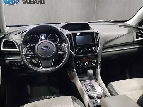 Used 2021 Subaru Forester Premium AWD/4WD image 2