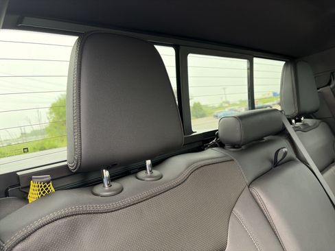 Used 2026 Chevrolet Silverado 1500 High Country w/ High Country Premium Package AWD/4WD image 17