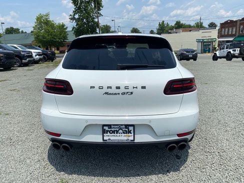 Used 2017 Porsche Macan GTS AWD/4WD image 4