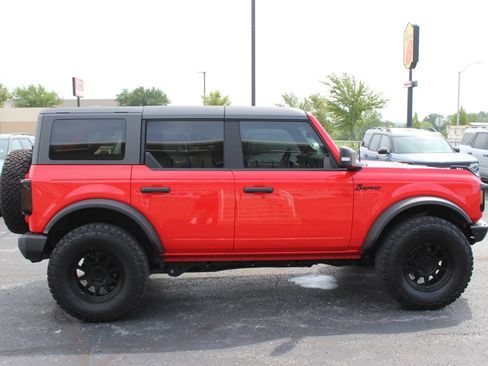 Used 2023 Ford Bronco Wildtrak AWD/4WD image 6