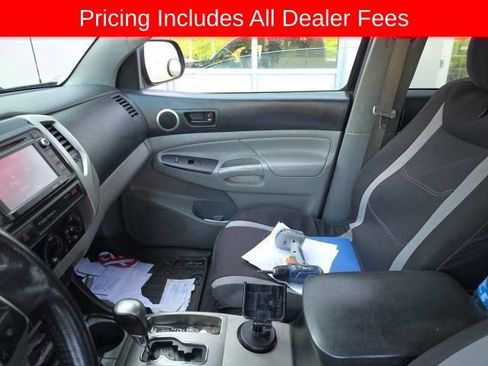 Used 2015 Toyota Tacoma 4x4 Double Cab w/ TRD Sport Package image 4