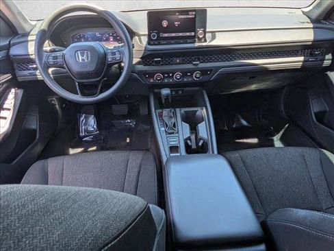 Used 2023 Honda Accord EX image 17