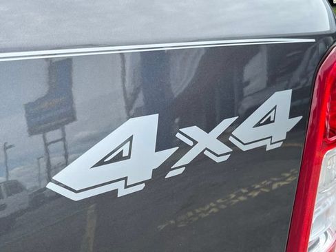 Used 2023 RAM 1500 Big Horn AWD/4WD image 9