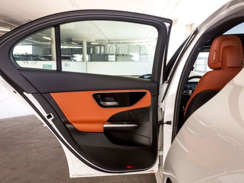 New 2025 Mercedes-Benz C 300 Sedan image 21