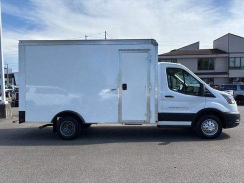 Used 2023 Ford Transit 350 DRW RWD image 6