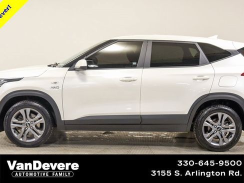 Used 2021 Kia Seltos LX image 5