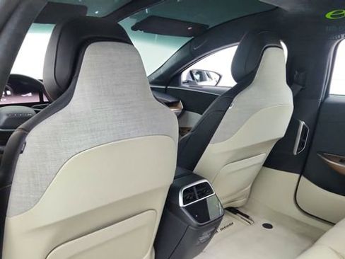 Used 2022 Lucid Air Grand Touring AWD/4WD image 31