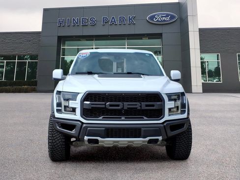 Used 2017 Ford F150 Raptor w/ Equipment Group 802A Luxury AWD/4WD image 2
