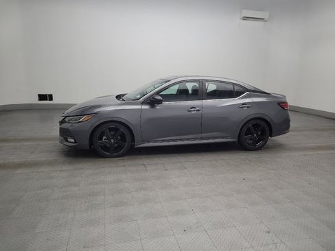Used 2021 Nissan Sentra SR w/ SR Premium Package FWD image 2