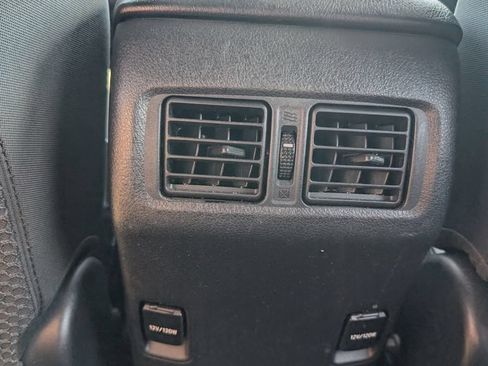 Used 2018 Toyota 4Runner SR5 AWD/4WD image 22
