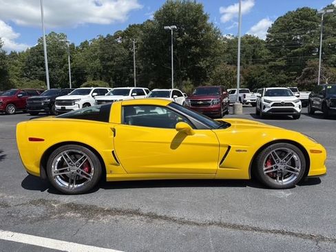 Used 2008 Chevrolet Corvette Z06 w/ Preferred Equipment Group RWD image 4