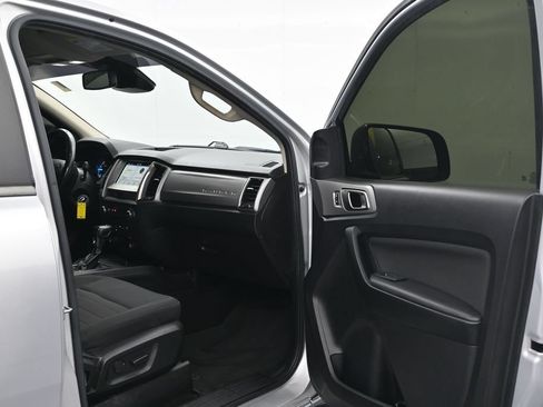 Used 2019 Ford Ranger XLT w/ Equipment Group 302A Luxury RWD image 17