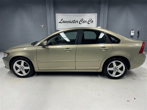 Used 2008 Volvo S40 2.4i image 5