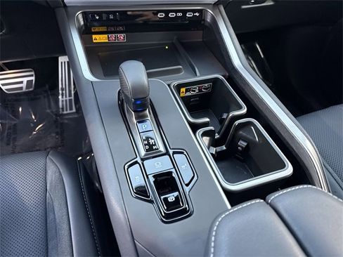 Certified 2026 Lexus TX 500h AWD w/ Technology Package image 21