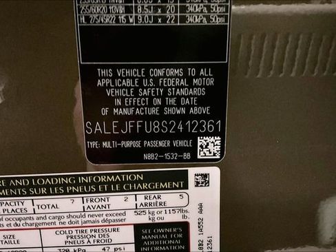 Certified 2025 Land Rover Defender 130 S image 34